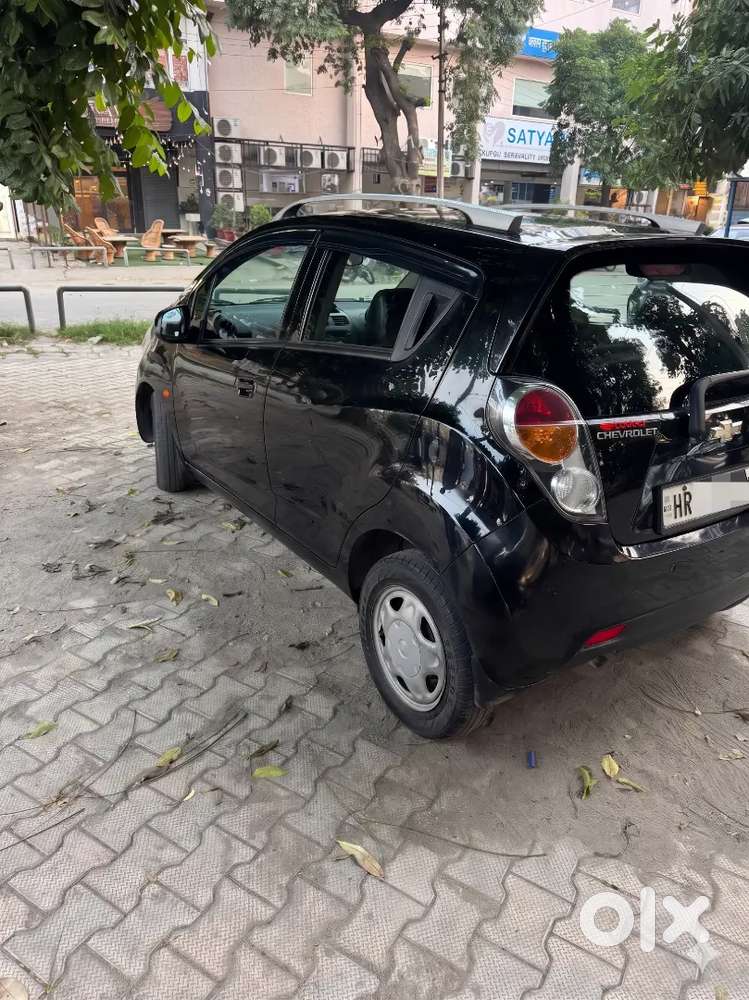 Chevrolet Beat Petrol 2011