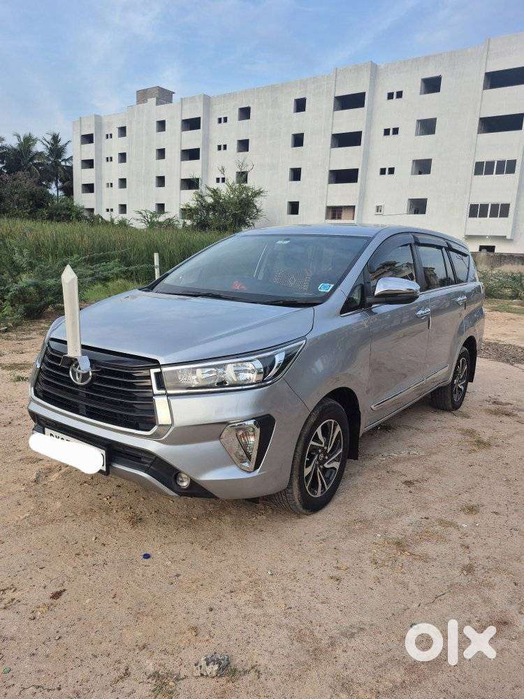 Toyota Innova Crysta 2.4 G Mt, 2021, Diesel