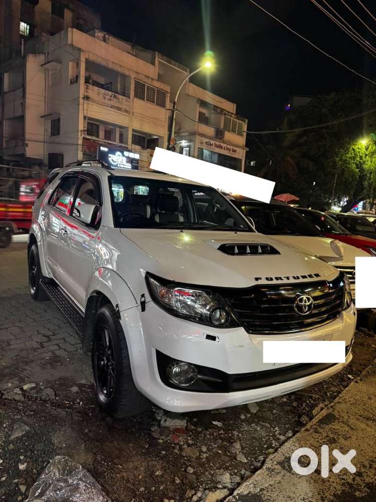 Toyota Fortuner 2011-2016 4x4 Mt, 2015, Diesel