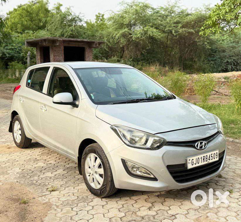 Hyundai I20 2012-2014 Sportz At 1.4, 2013, Petrol