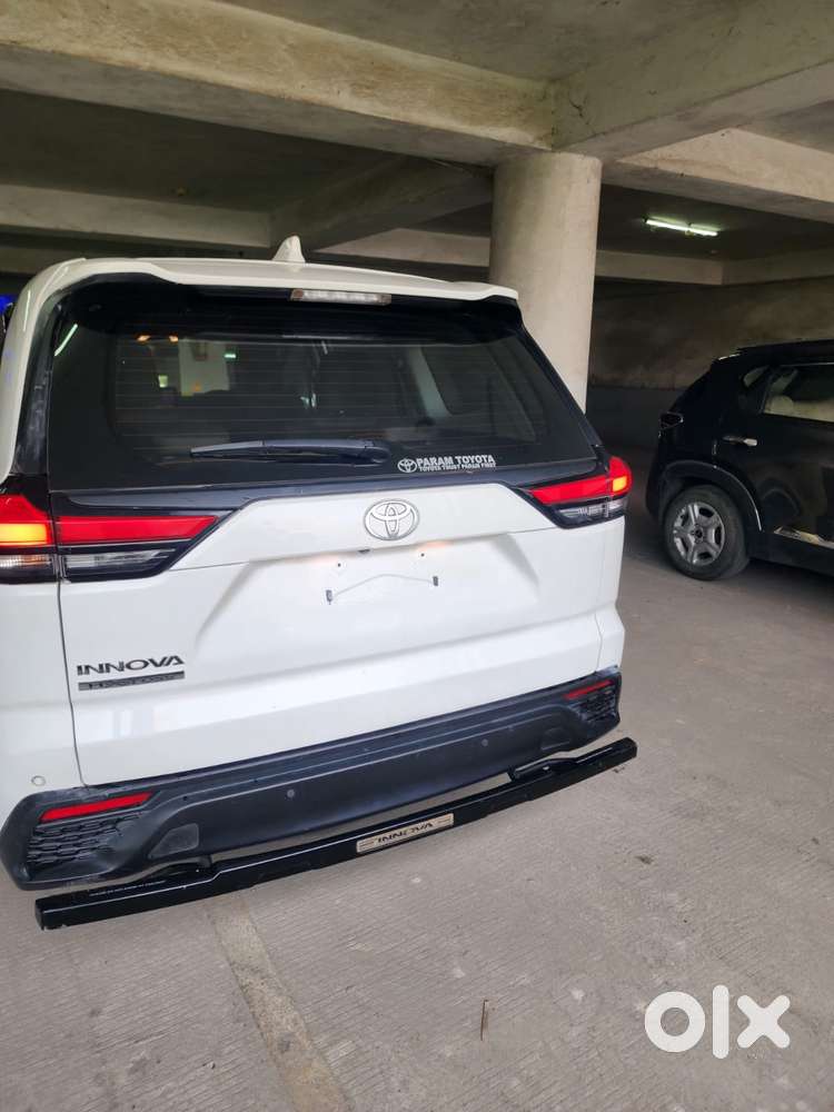 Toyota Innova Hycross 2.0 G-slf 7 Str, 2025, Petrol
