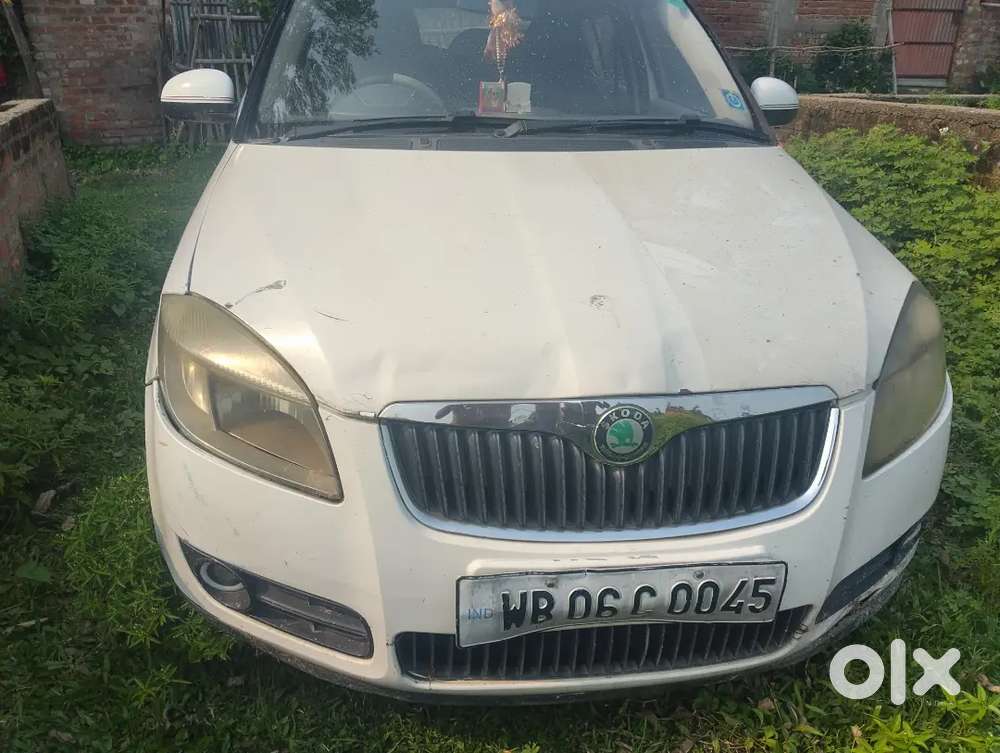 Skoda Fabia 2009 Petrol 73000 Km Driven