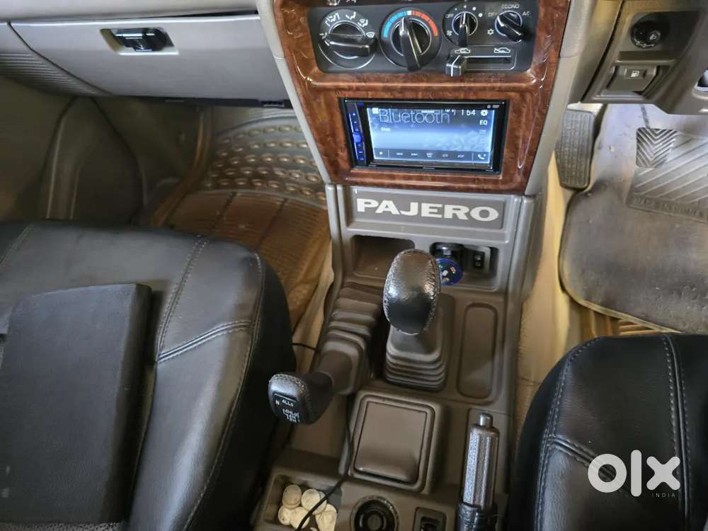 2011 Model Mitsubishi Pajero Sfx 4x4