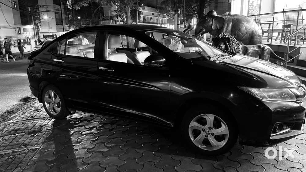 Honda City 1.5 Vx Cvt 2015 Petrol In Excellent Condition
