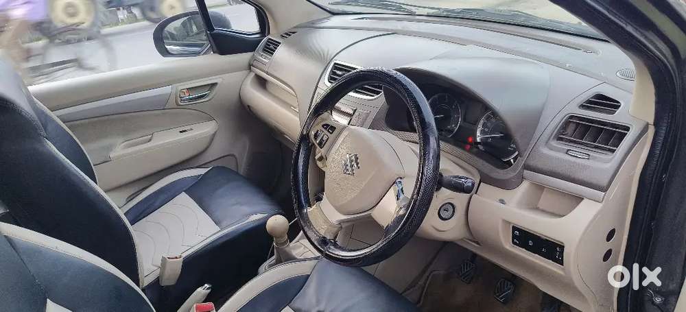 Maruti Suzuki Ertiga 2017 Vxi Abs