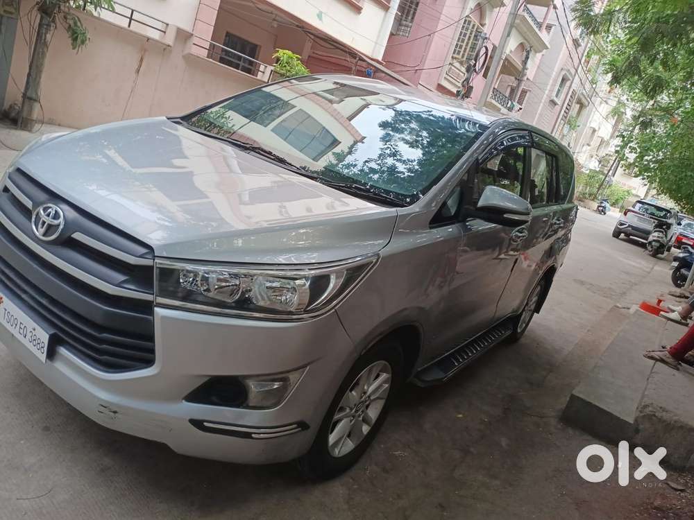 Toyota Innova Crysta G 8 Str, 2016, Diesel