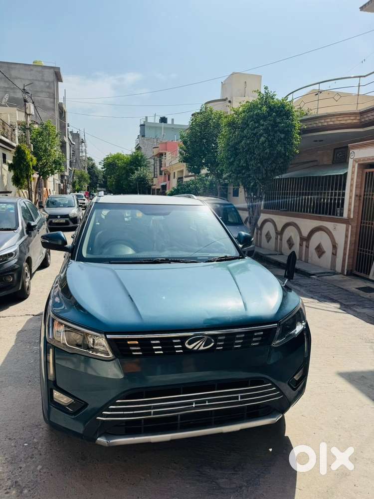 Mahindra Xuv300 W8(o)