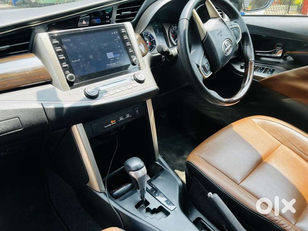 Toyota Innova Crysta 2.4 Z 7 Str, 2022, Diesel