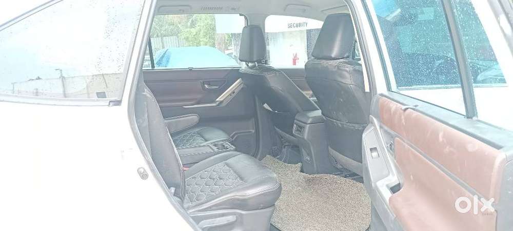 Toyota Innova Hycross 2.0 Vx Hybrid 8 Str, 2023, Diesel