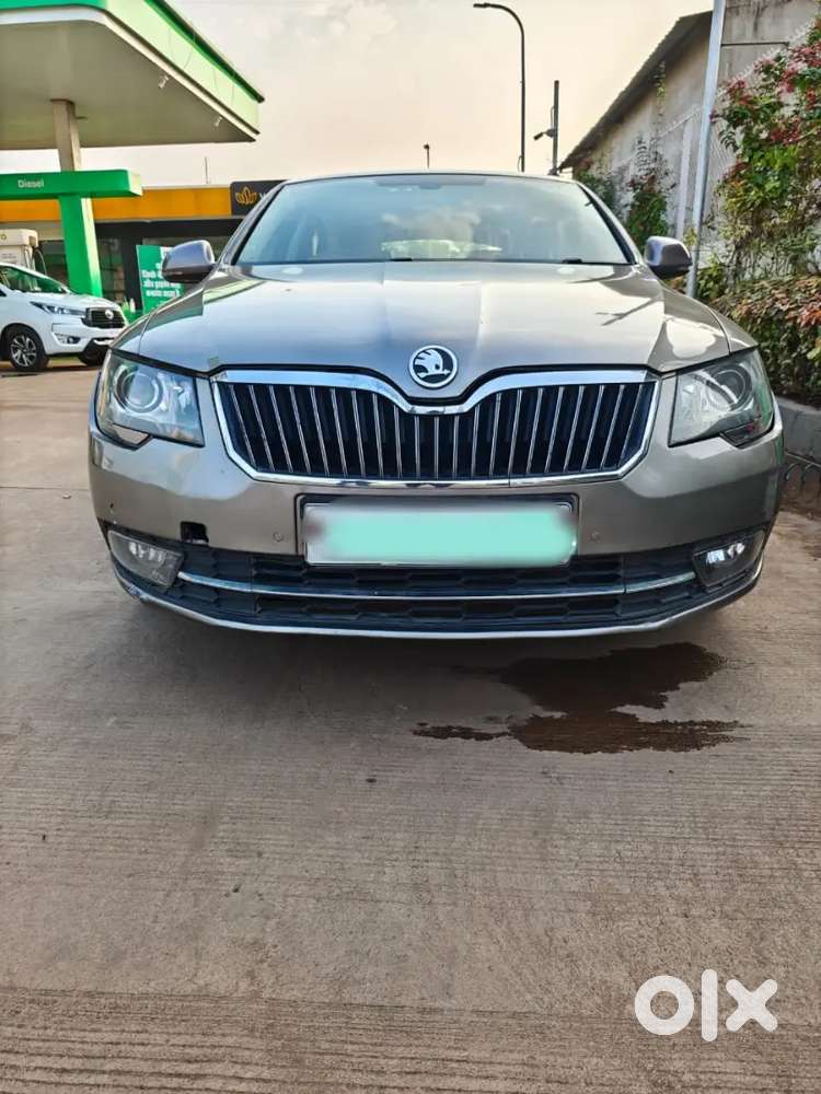 Skoda Superb 2014 Diesel Well Maintained