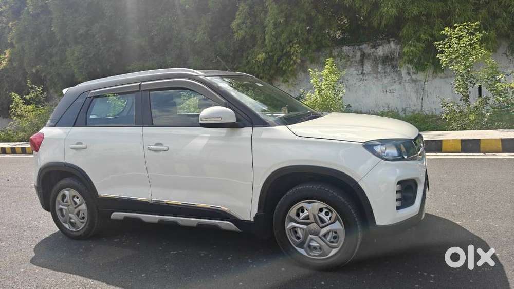 Maruti Suzuki Brezza Vxi S-cng, 2022, Cng & Hybrids