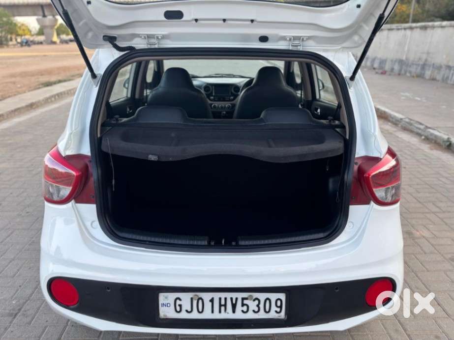 Hyundai Grand I10 1.2 Sportz At, 2018, Petrol