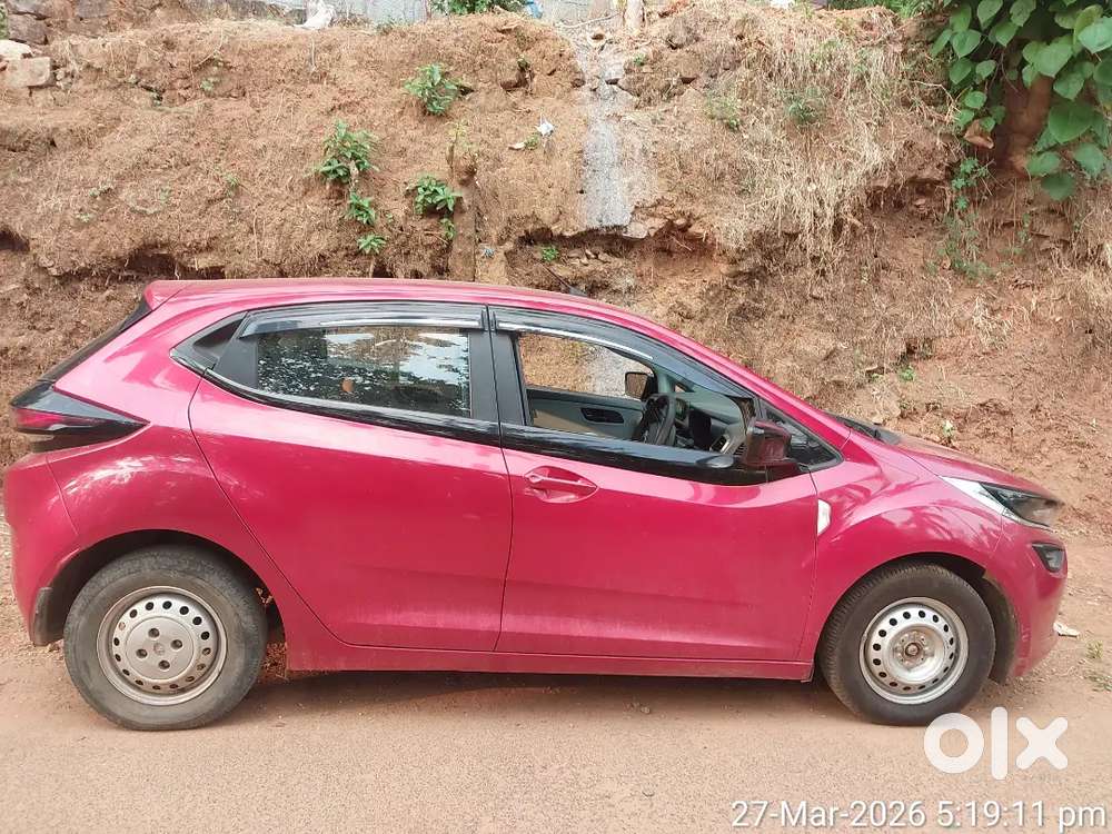 Tata Altroz 2021 Petrol Well Maintained