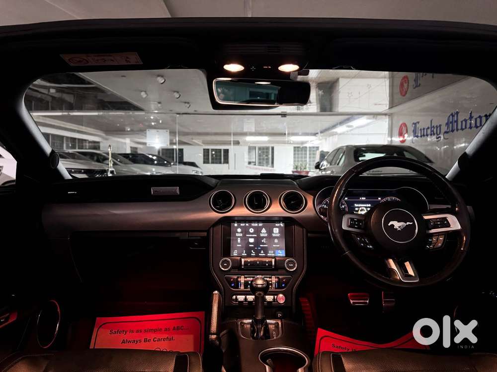 Ford Mustang V8, 2020, Petrol