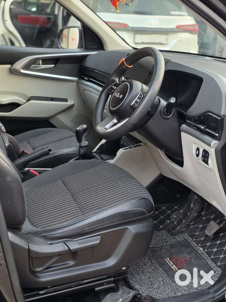 Kia Carens Diesel 2023