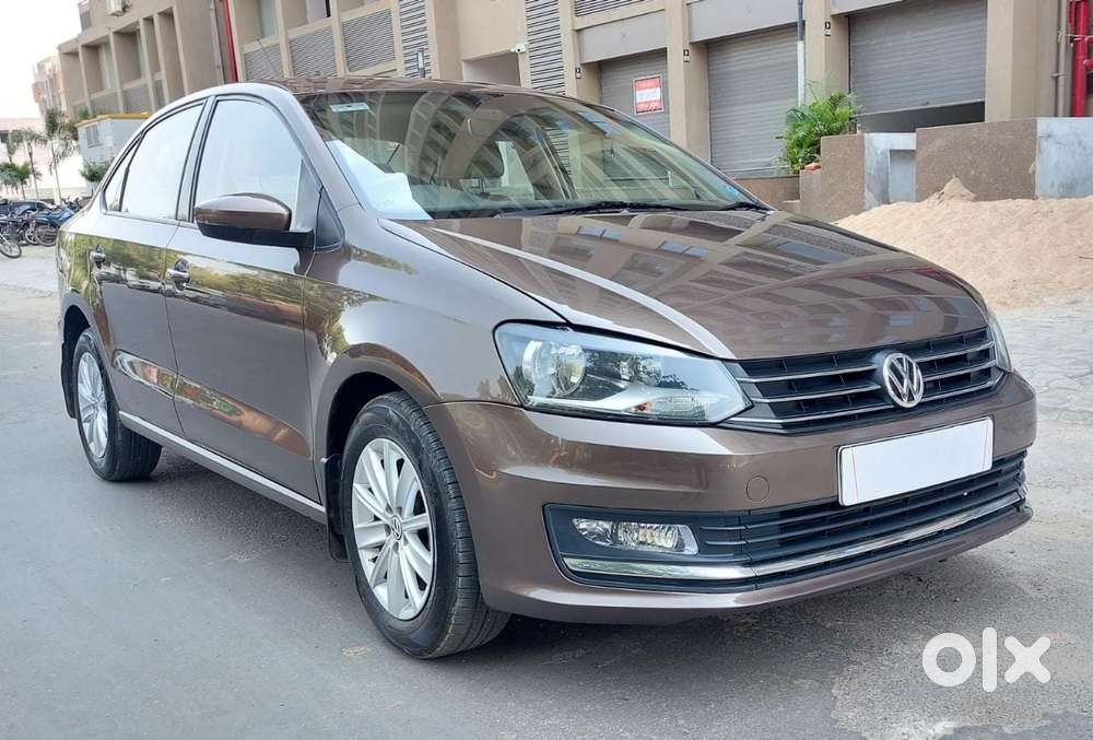 Volkswagen Vento 1.2 Tsi Highline Plus At, 2017, Petrol