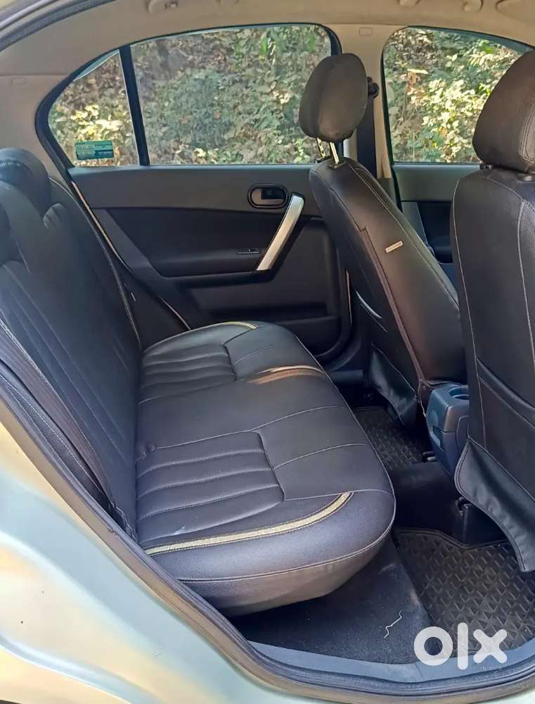 2013 Ford Classic Well Maintained