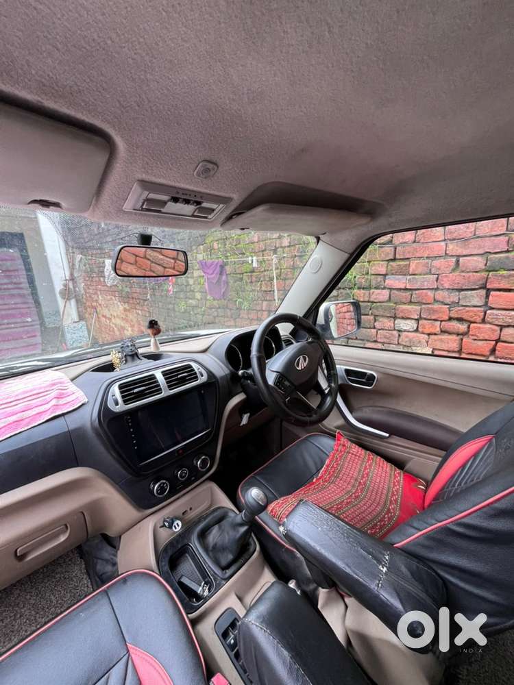 Mahindra Tuv 300 2018 Diesel Good Condition