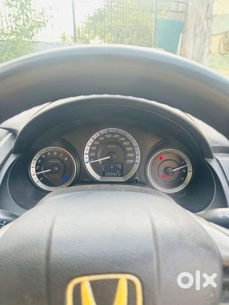 Honda City 2012 Petrol Good Condition New Tyres Warranty Hai New Ac