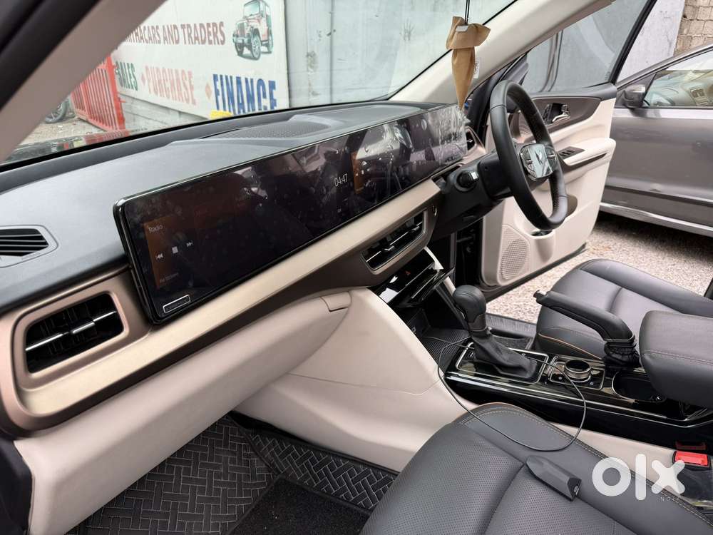 Mahindra Xuv 7xo Ax7 Diesel At, 2026, Diesel