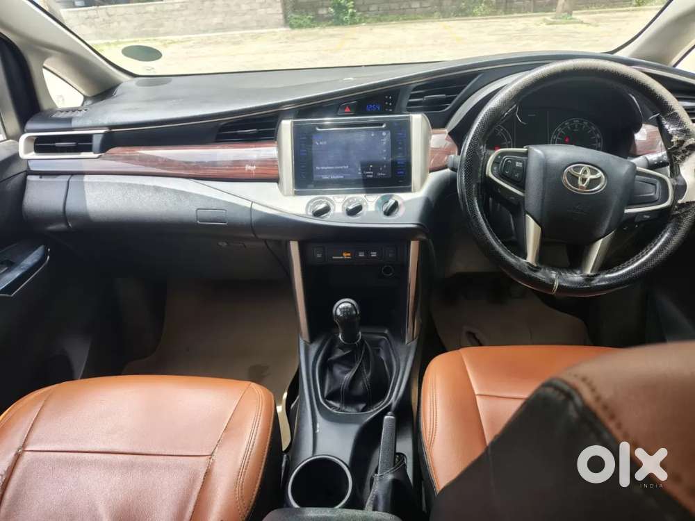 Toyota Innova Crysta 2.4 G Mt 7 Str, 2019, Diesel