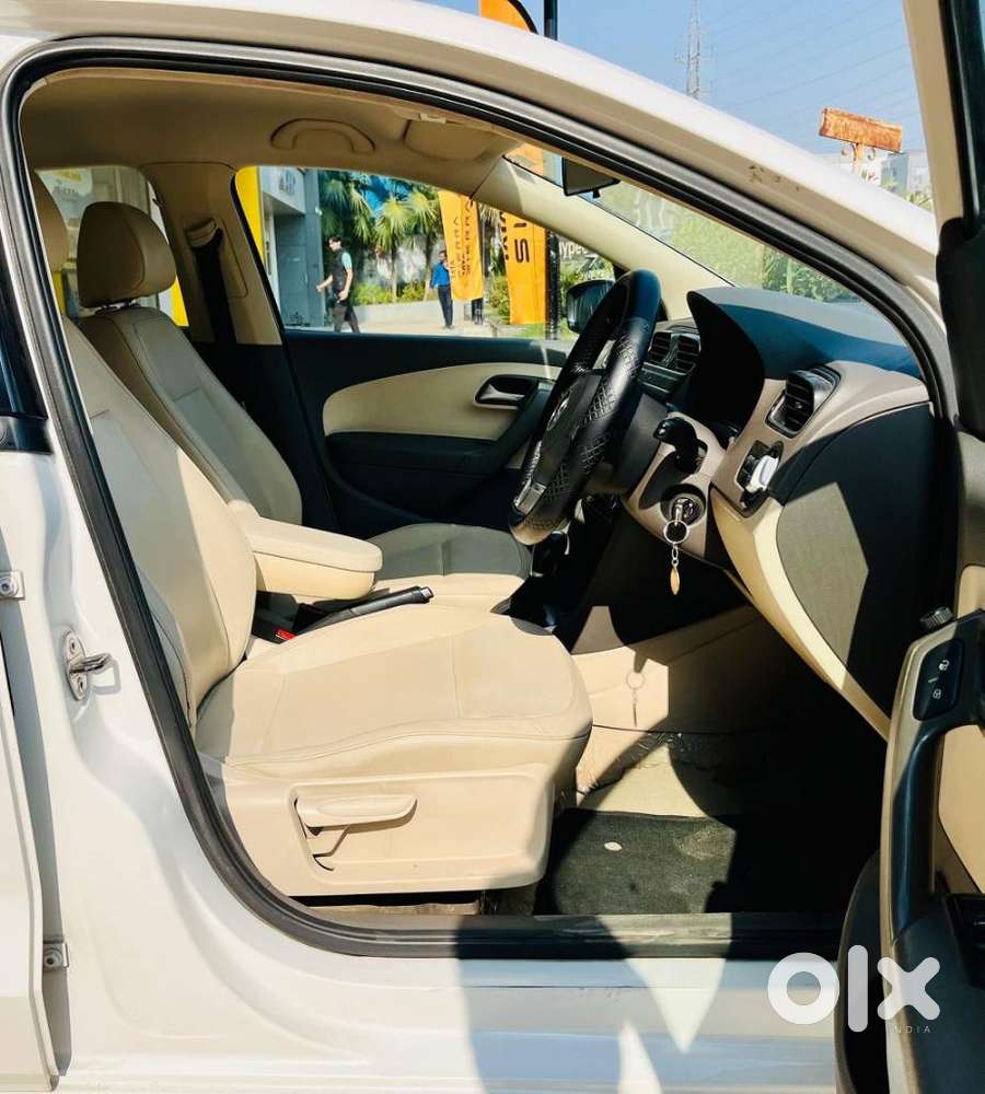 Volkswagen Vento 1.2 Tsi Highline At, 2013, Petrol
