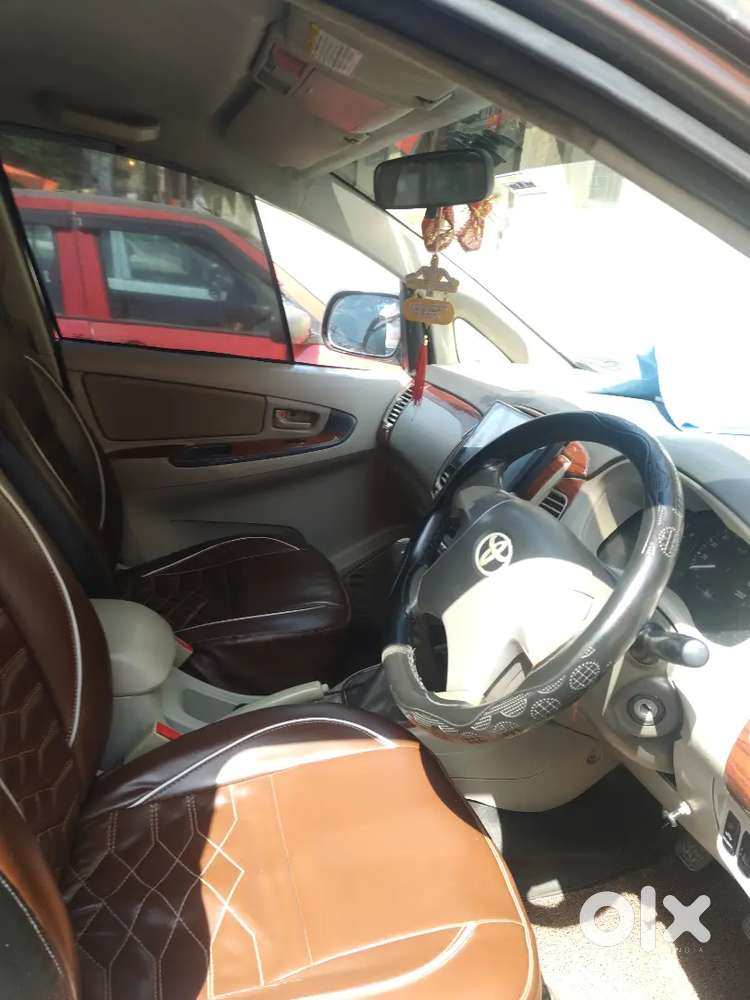 Toyota Innova 2014 Diesel 238000 Km Driven