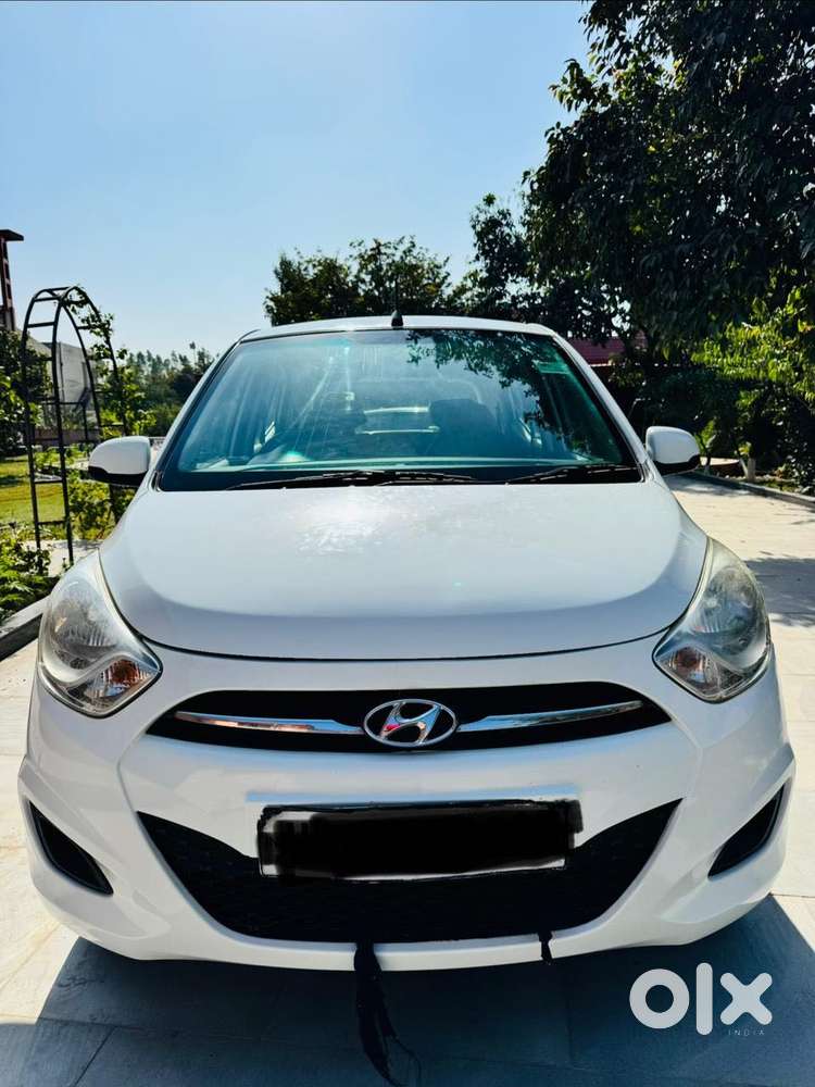 Hyundai I10 Sportz At, 2011, Petrol