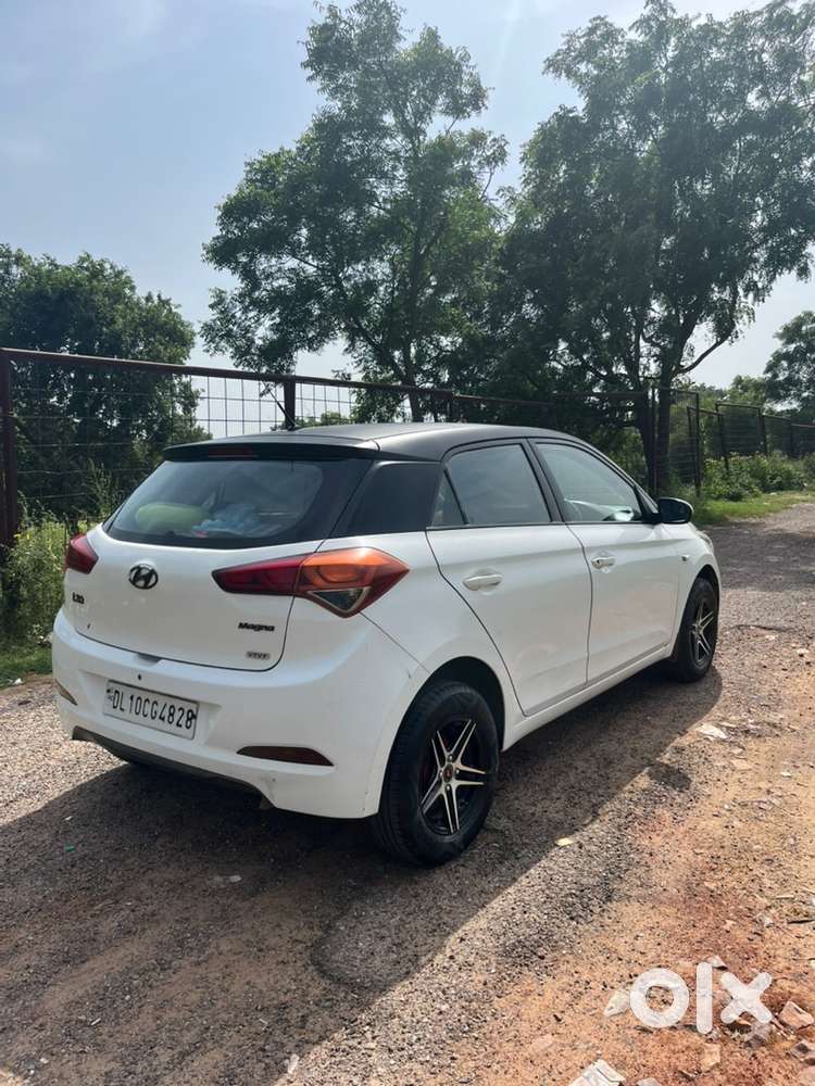 Hyundai I20 2015 Cng & Hybrids 65000 Km Driven