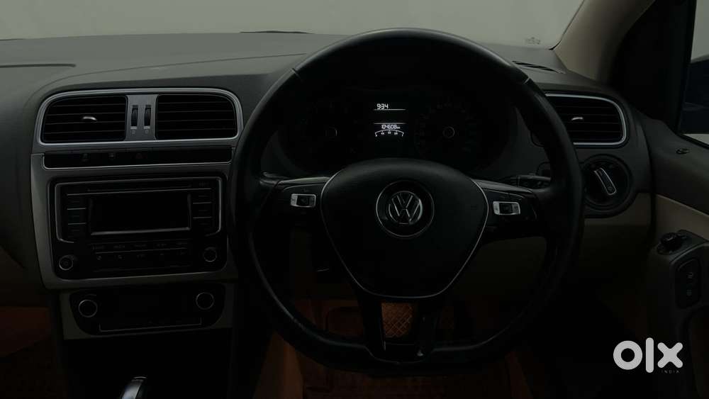 Volkswagen Vento 2010-2013 Petrol Highline, 2015, Petrol