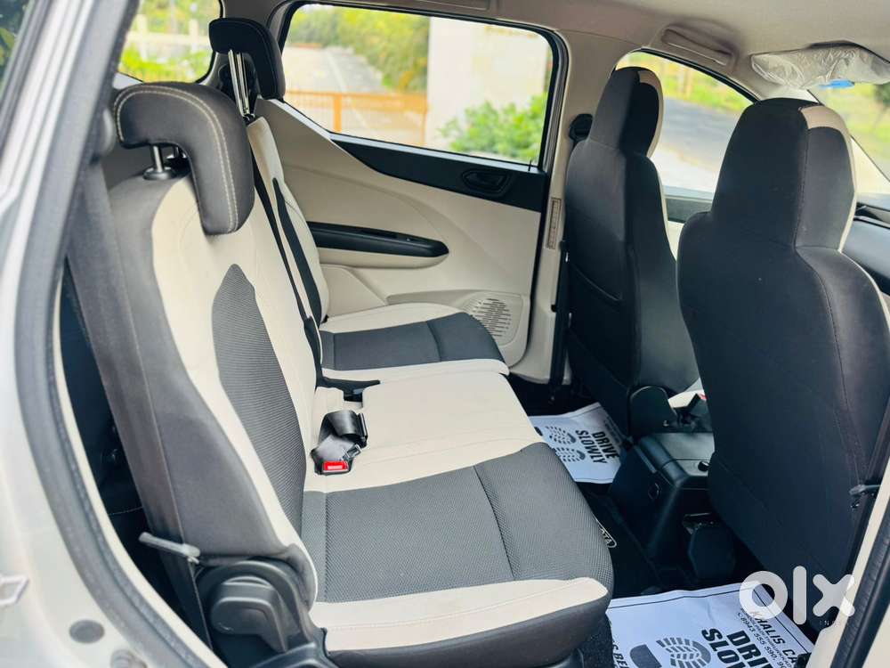 Renault Triber Rxt, 2022, Petrol