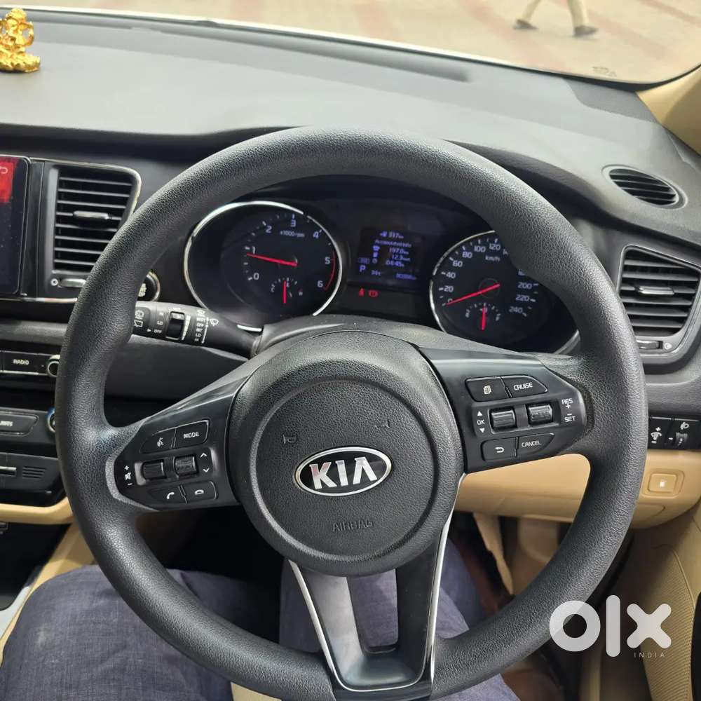 Kia Carnival Prestige 2020