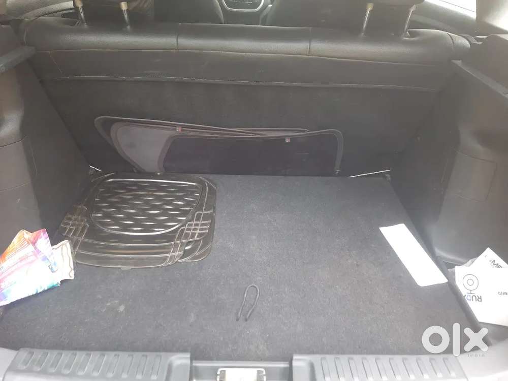 Maruti Suzuki Brezza Vdi (o) 10/2017