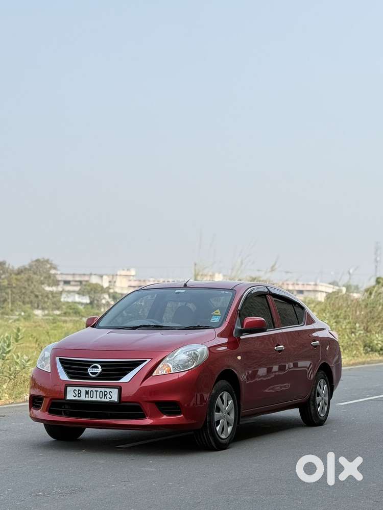 Nissan Sunny Xv, 2014, Petrol