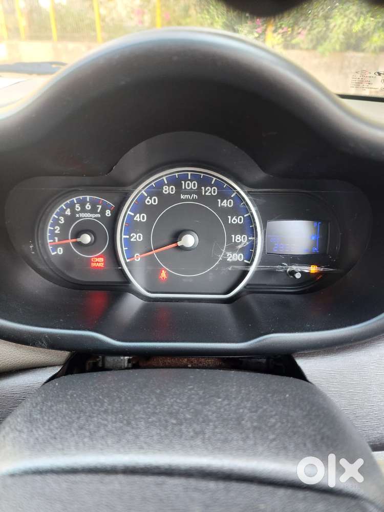 Hyundai Grand I10 Sportz 1.2 Kappa Vtvt, 2012, Petrol