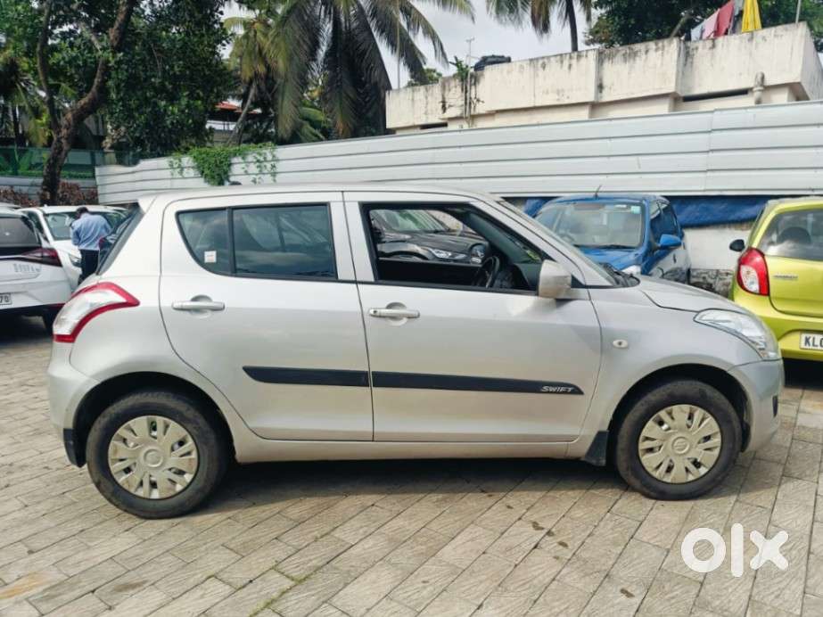 Maruti Suzuki Swift Lxi, 2014, Petrol
