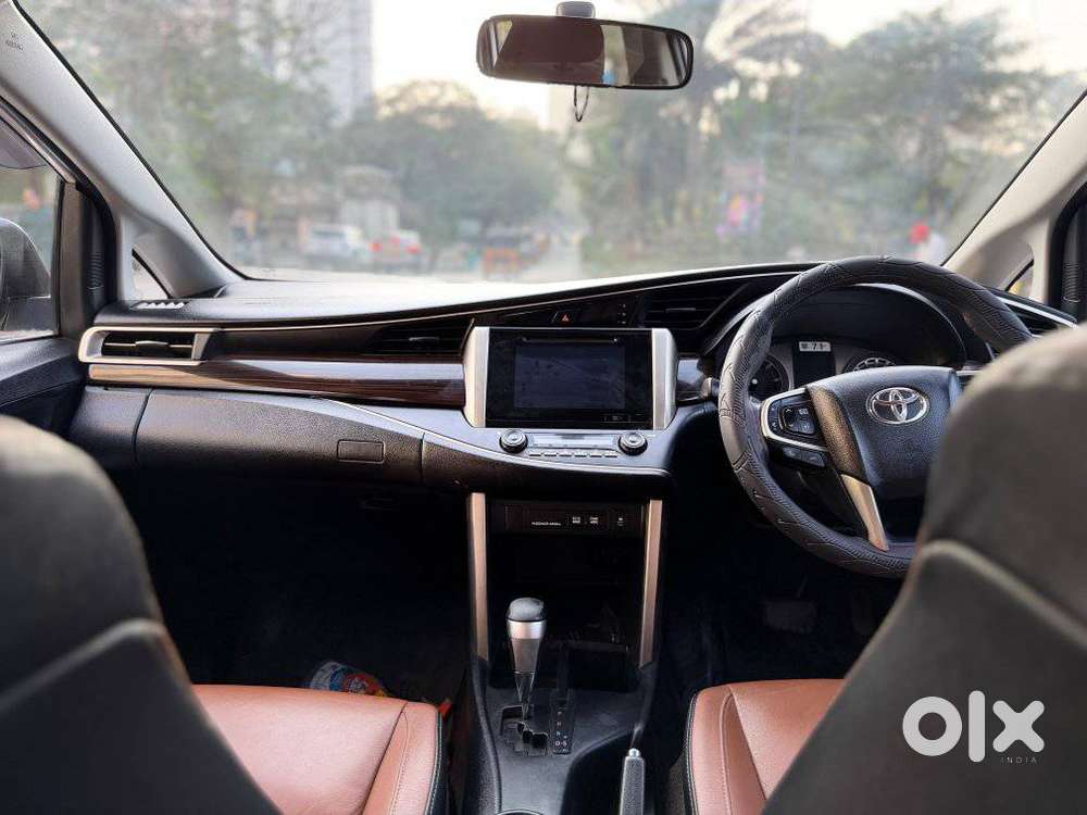 Toyota Innova Crysta 2.8z Automatic, 2017, Diesel