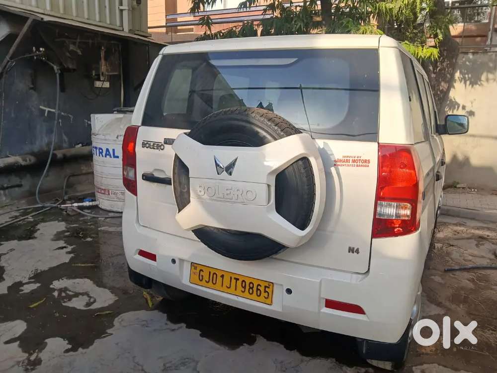Mahindra Bolero N4