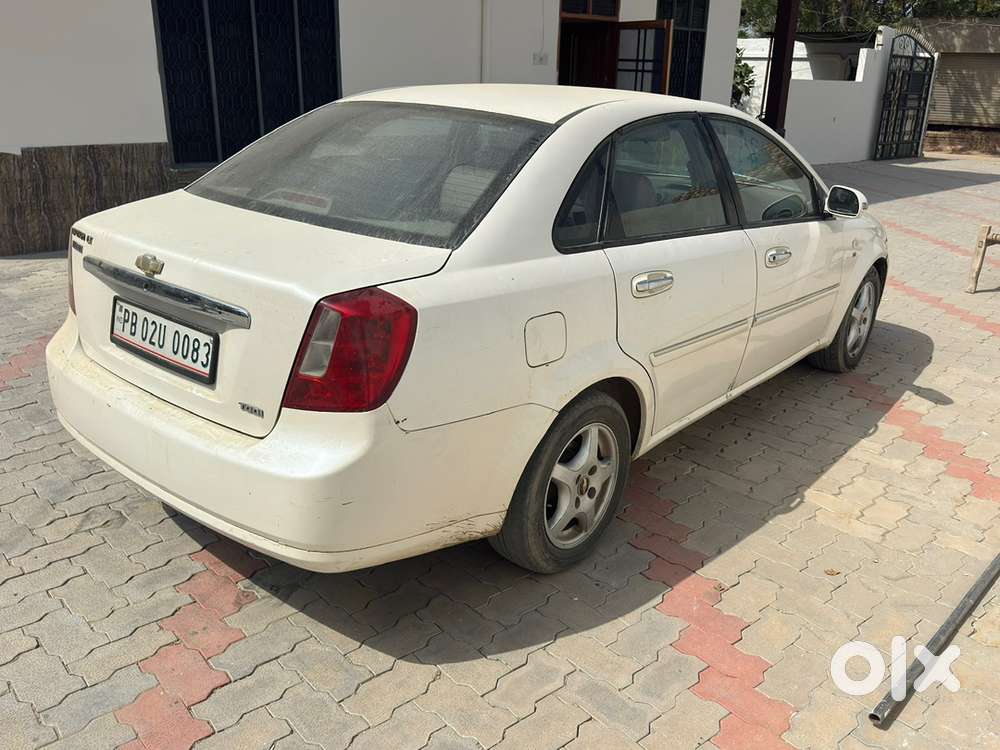 Chevrolet Optra Magnum 2012