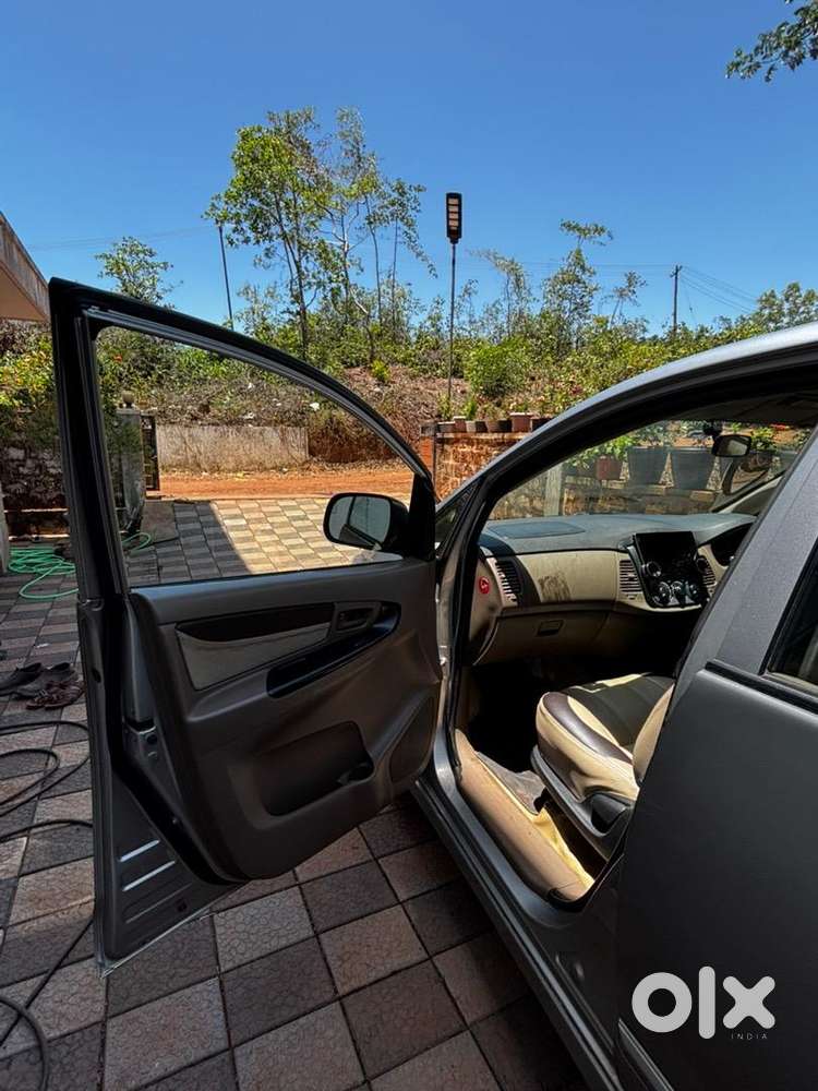 Toyota Innova 2016 Diesel Well Maintained Ka19