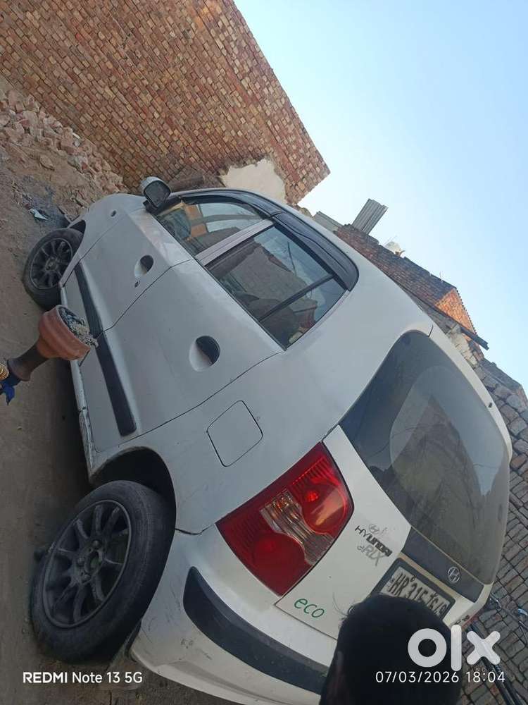 Hyundai Car 2009 Odometer 50000
