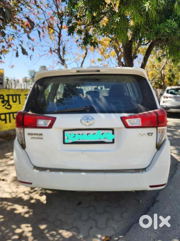 Toyota Innova Crysta 2018 Diesel 80000 Km Driven