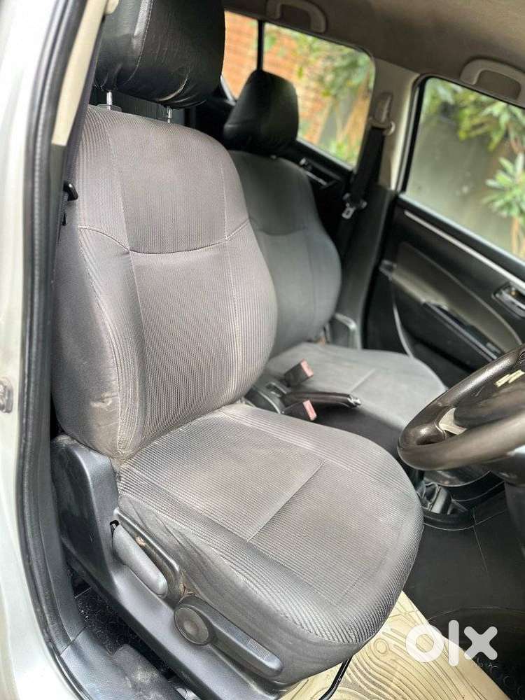Maruti Suzuki Swift Vvt Zxi, 2014, Petrol