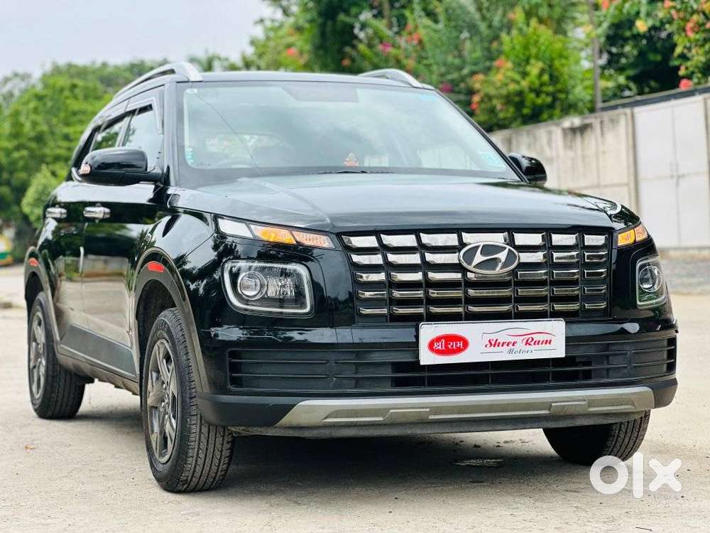 Hyundai Venue Sx 1.2 Mt Knight Edition, 2023, Petrol
