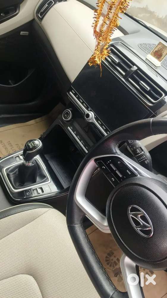 Hyundai Creta 2023 Diesel Showroom Track&maintenance Invoice Owner