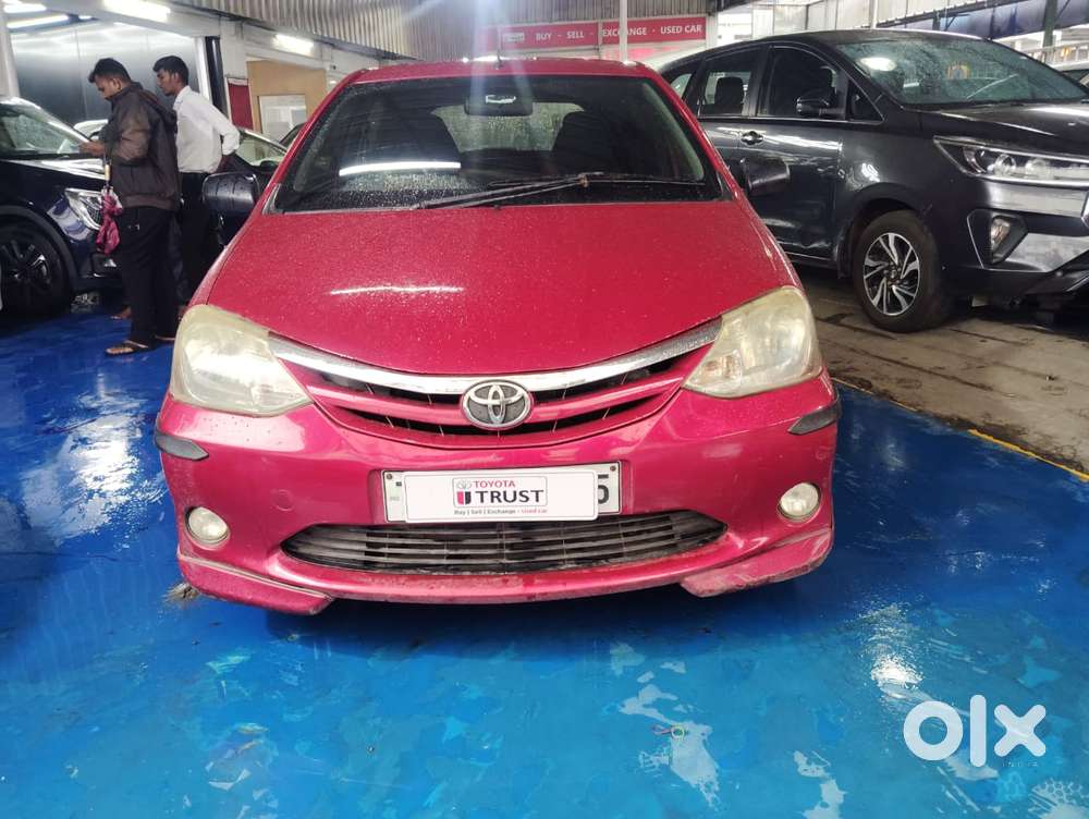 Toyota Etios Liva, 2011, Petrol