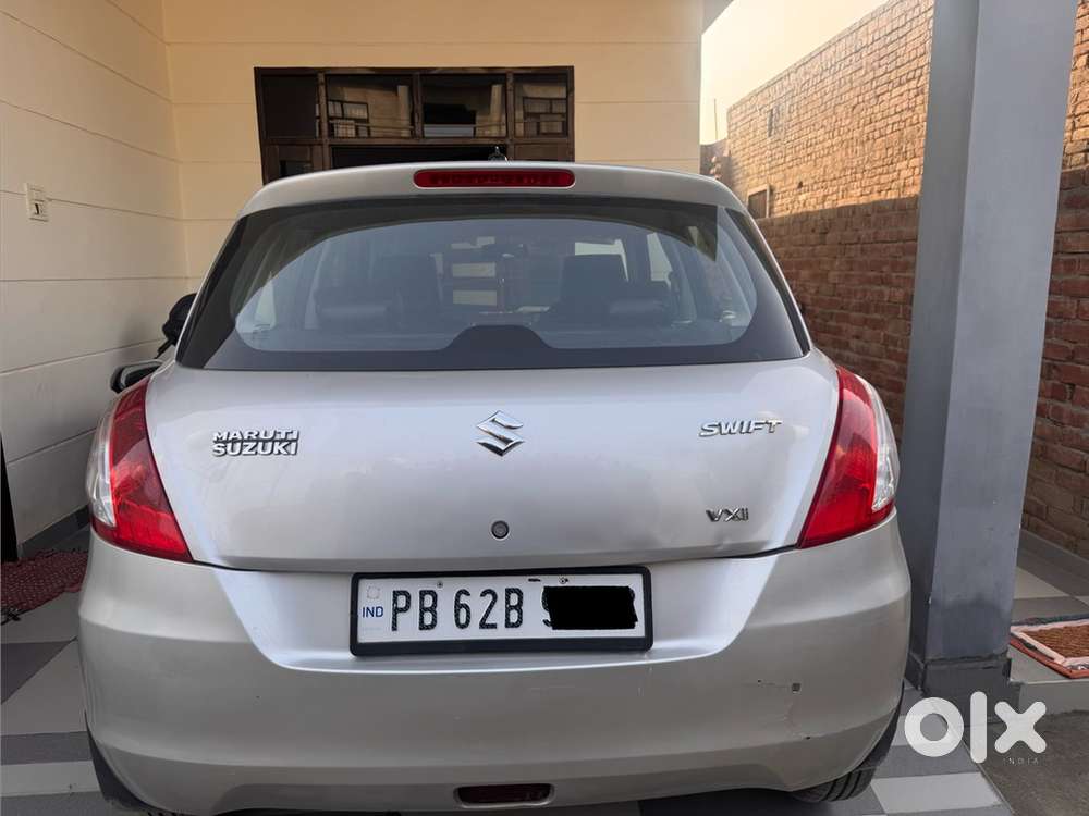 Swift Petrol Manual 2012