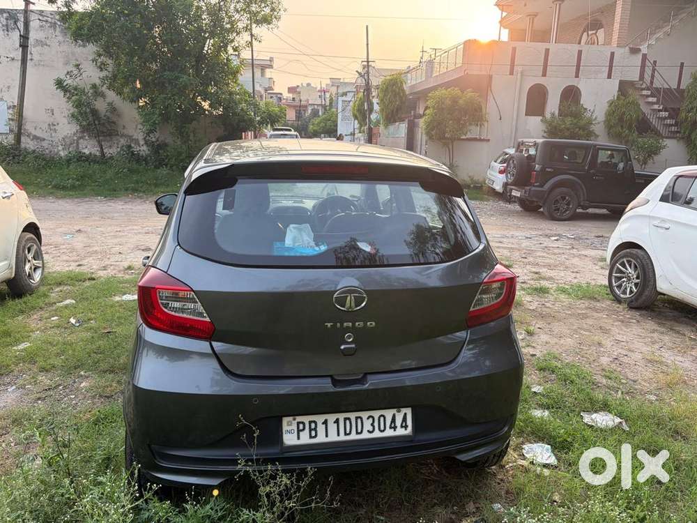 Tata Tiago Petrol 2023