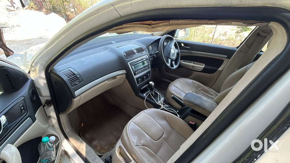Skoda Laura Elegance 2009