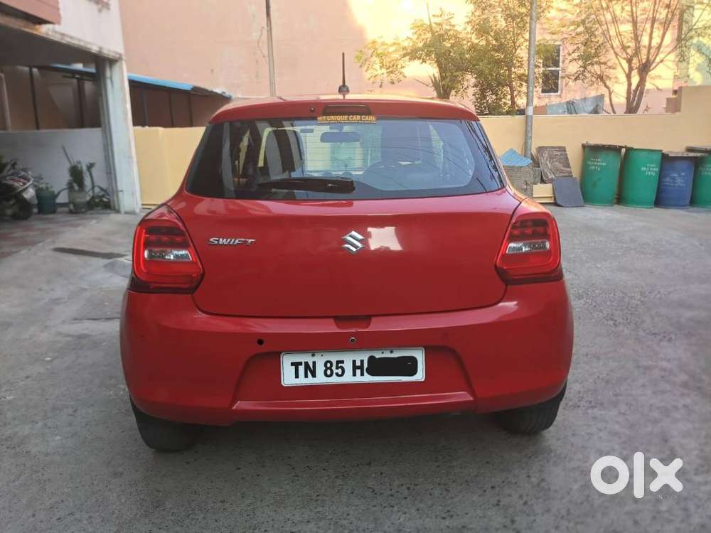 Maruti Suzuki Swift Zxi Amt 2017  47,000 Km  Single Owner